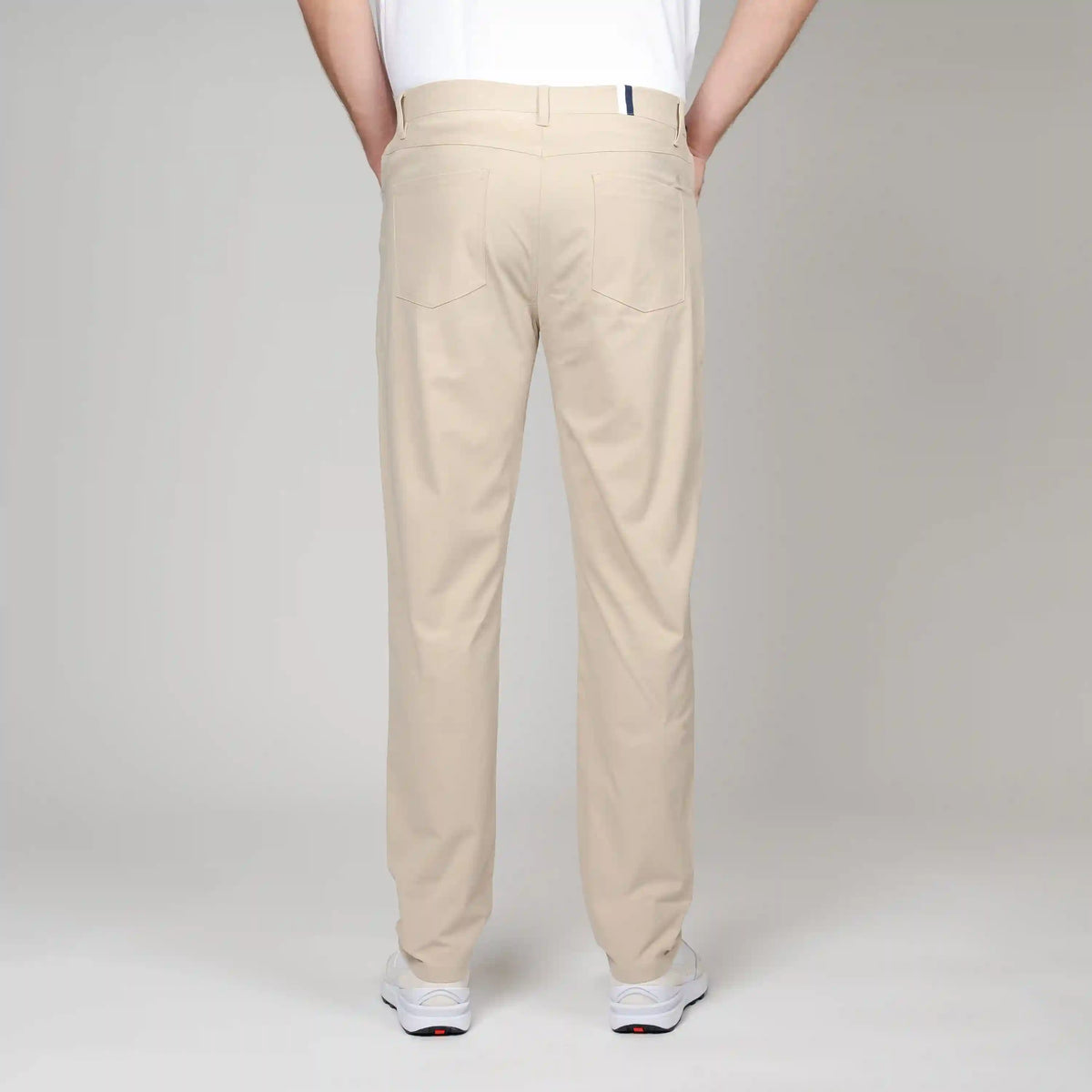 Delta Performance Pant