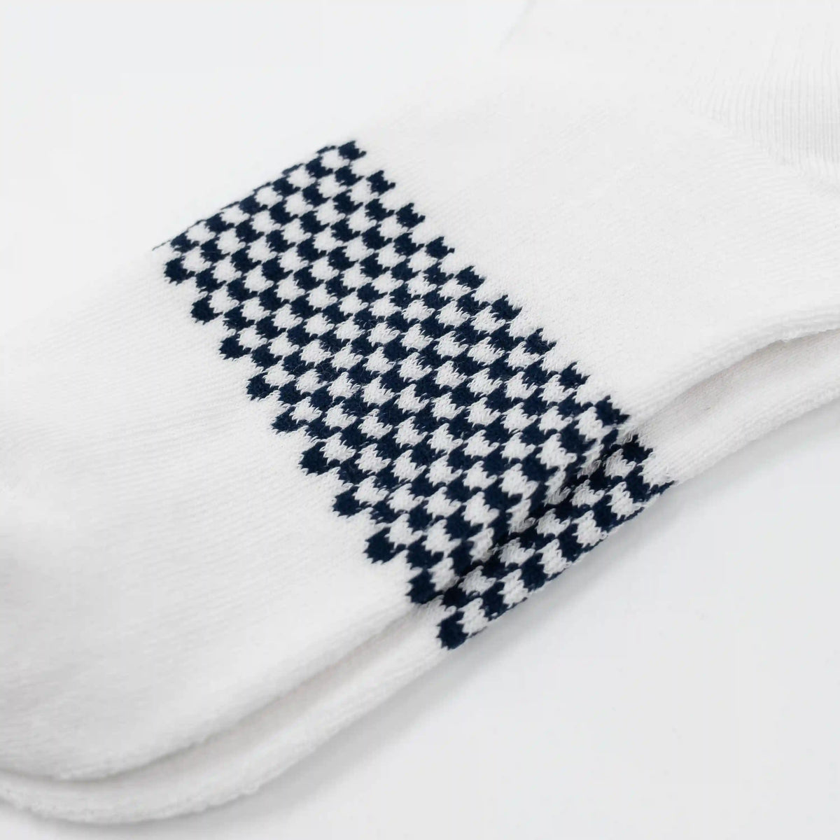 Stratus Performance Crew Socks