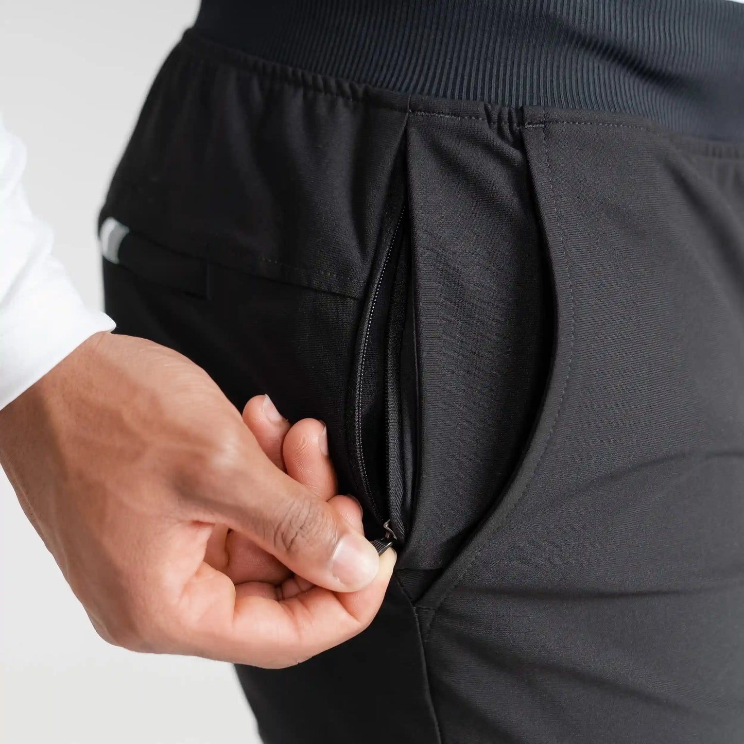 Delta Performance Jogger