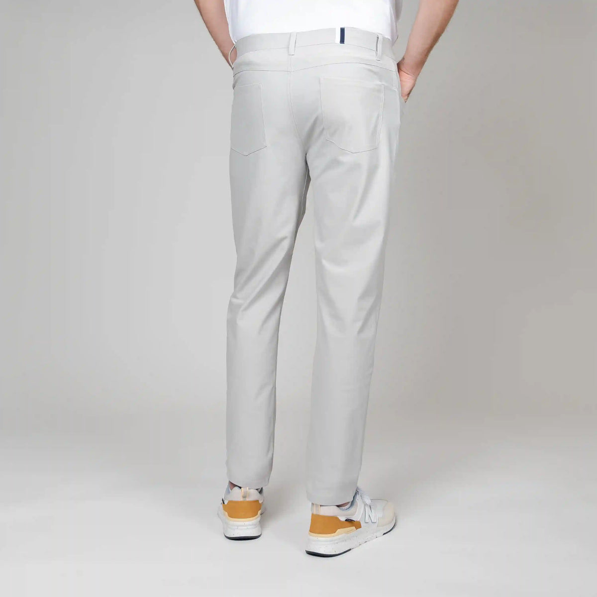 Delta Performance Pant